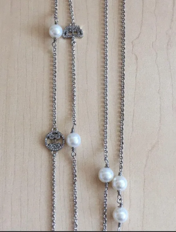 Juicy Couture Icon by the Yard necklace - Image 4