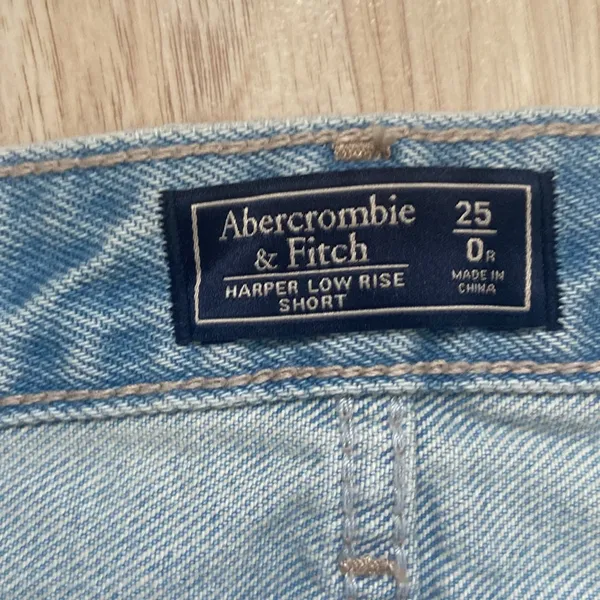 Abercrombie Fitch Blue Embroidered Floral Distressed Denim Shorts Women - Image 4