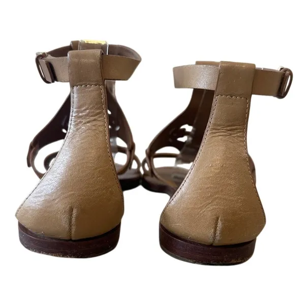 Tory Burch Zoey Leather Sandals‎ Tan Cutout Logo Flat Size 8 - Image 4