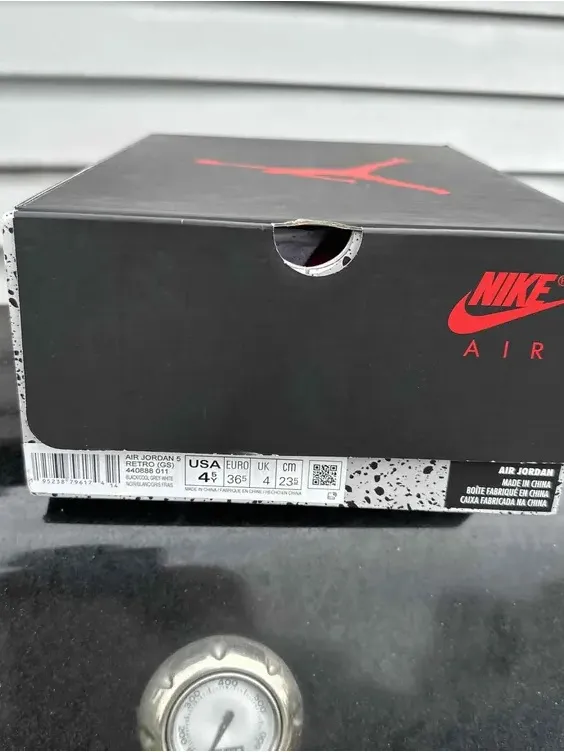 Air Jordan 5 Retro GS 'Oreo' 2021 Size 4.5y Women’s Size 6 - Image 7