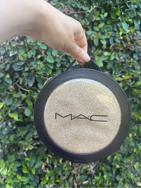 MAC Cosmetics Gold Glitter Round Cosmetic Case with Black Trim - Image 2