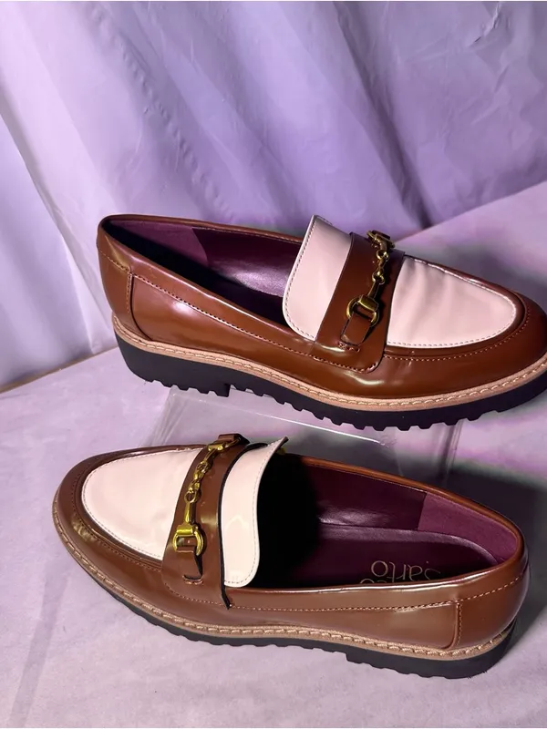Franco Sarto Brown and Cream Leather Two-Tone Loafer with Gold Chain - Image 3