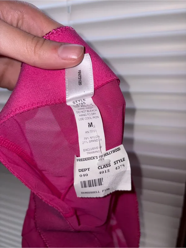 NWT Fredrick’s of Hollywood Pink shapewear lingerie mesh skirt with lace trim - Image 4