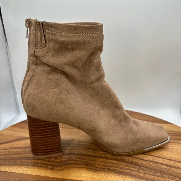 Steve Madden Nourish Faux Suede Square Toe Ankle Boots Block Heel Women's‎ 9.5M - Image 5