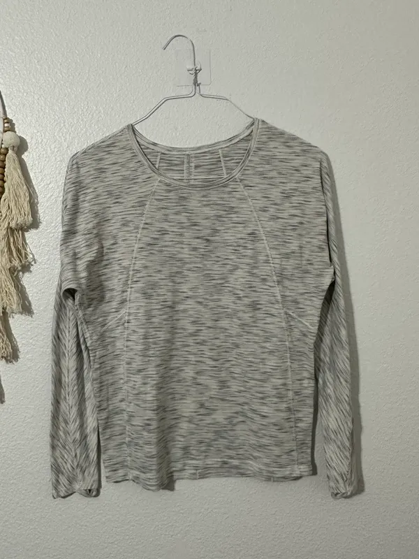 Lululemon Long Sleeve - Image 9