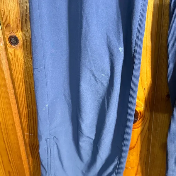 Lululemon Beyond the Studio High Rise Crop Size 2 dance studio pants night sea - Image 4