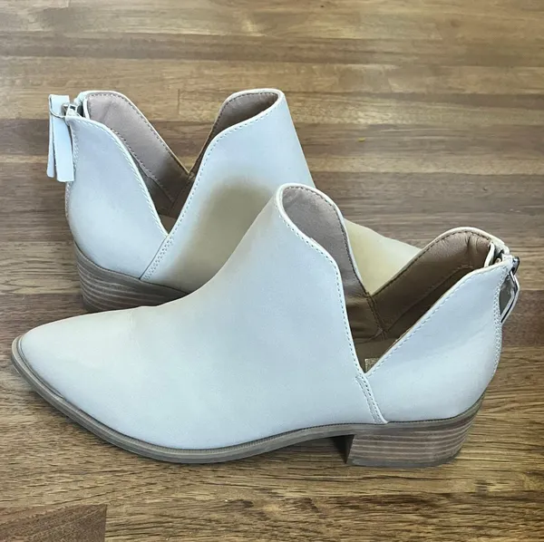 Dolce Vita Ankle Booties - Image 2