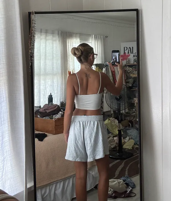 Crème Soft Tank - Image 2