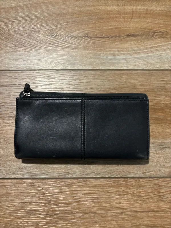Vintage Coach Black Leather Wallet - Image 2