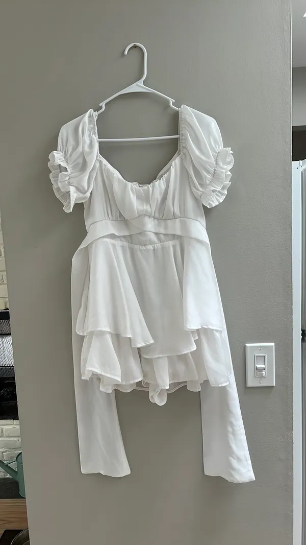 White Flowy Dress Francesca's Mini - Image 4