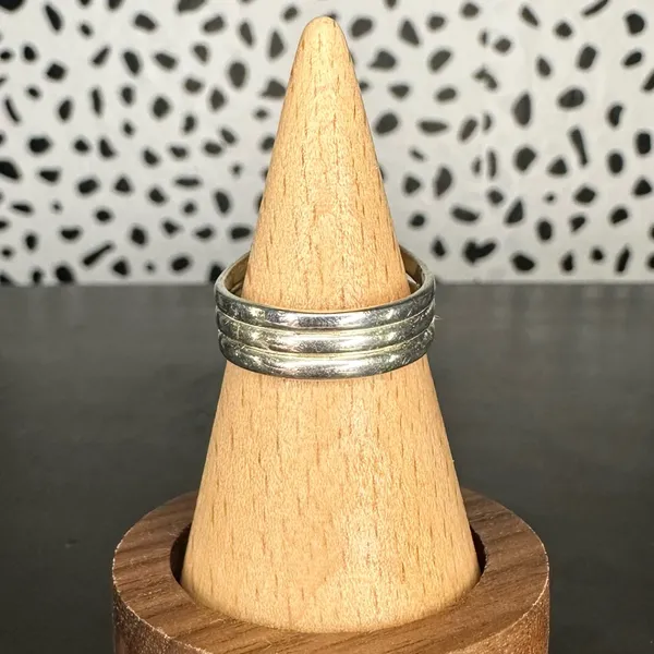 Sterling Silver Pink and Green Moonstone Two Stone Triple Band Ring Size 7 - Image 3
