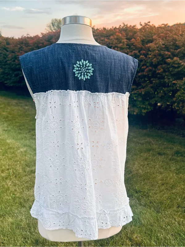 THML Sleeveless Boho White Eyelet Top - Image 9
