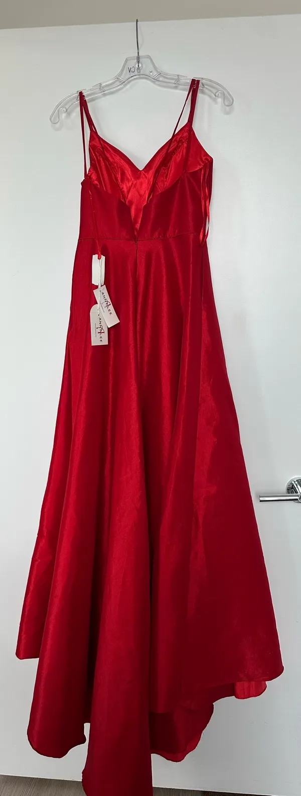 Anny Lee Red Prom Dress with Slit - Image 2