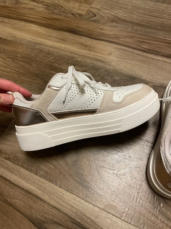 Le Tigre 1977 Women’s TW MIDTOWNLO Casual Sneaker White Beige Metallic Bronze 8M - Image 8