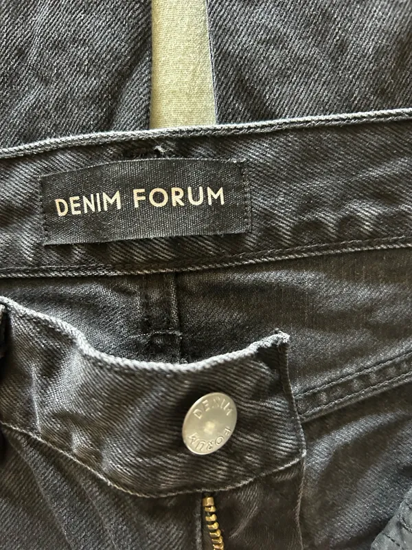 Aritzia Farrah Low rise wide leg Jeans - Image 4