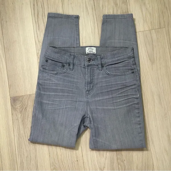 J. Crew Lookout High Rise Skinny Jeans in Grey - Image 5
