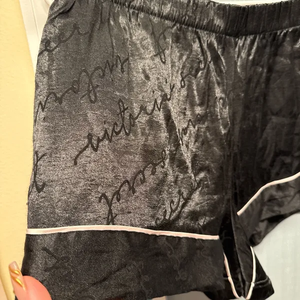 Victoria's Secret Black Satin Script Logo Pajama Shorts Medium - Image 3