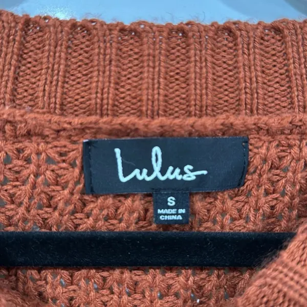 Lulus Women's Rust Orange Cable Knit Crop Crew Neck Sweater Sz Small - Image 3