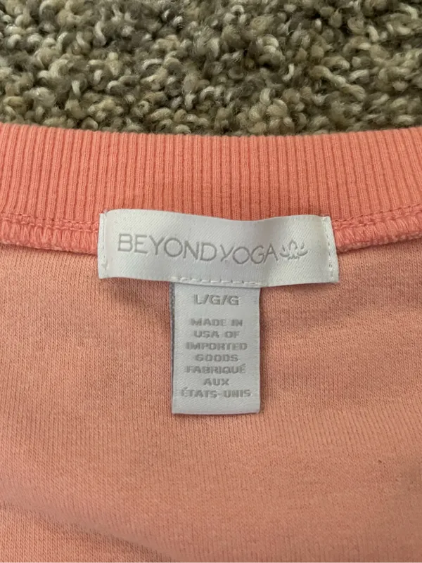 Women’s Beyond Yoga Tropez Terrycloth Pullover Shorts Set Loungewear Size L - Image 4