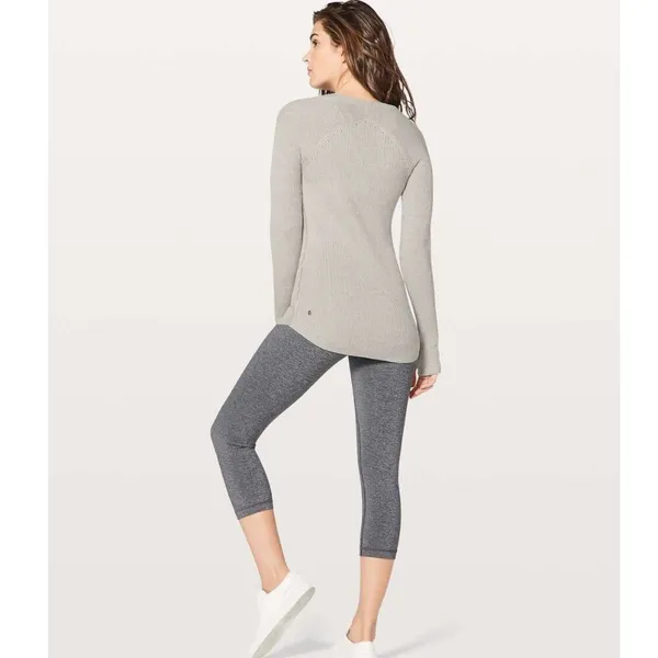 Lululemon Cabin Yogi Long Sleeve Knit Sweater Heathered Light Grey Size Small - Image 3