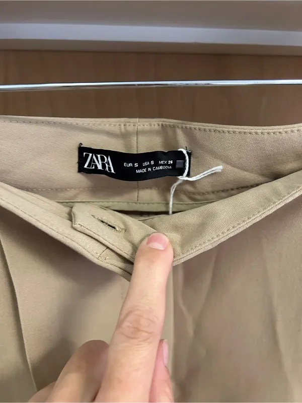 Zara Khaki High Rise Interview Office Vixen Trousers - size S - Image 2