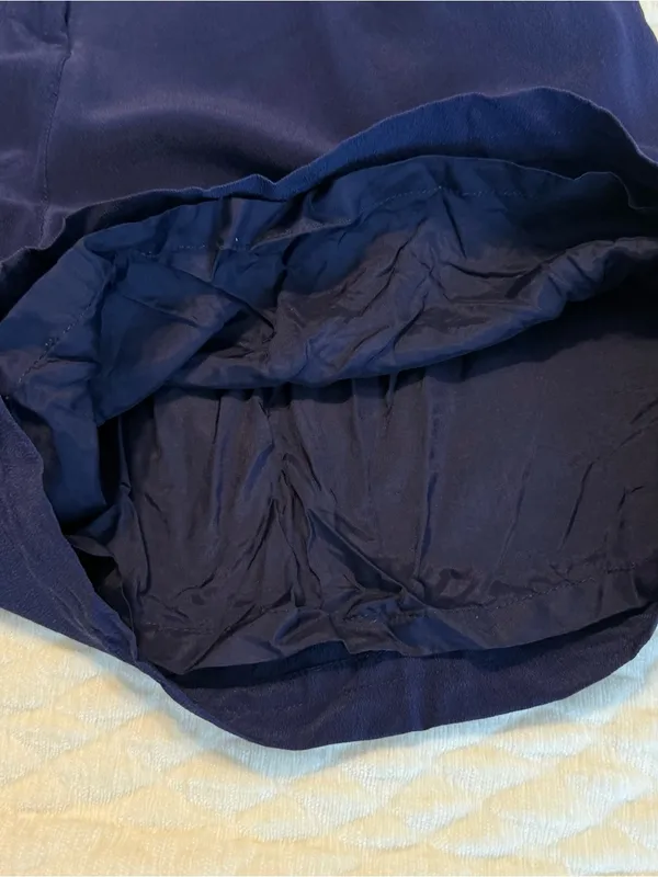 August Silk Vintage 100% Silk High Waisted Navy Dress Shorts Culottes Pleats 7” Inseam Sz 10 - Image 10