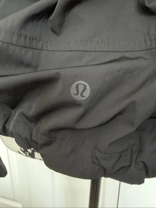 lululemon athletica Oversized Lightweight Cinch Bomber Jacket - Image 6