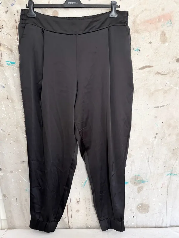 Spanx the Perfect Pant Satin Joggers - Image 2