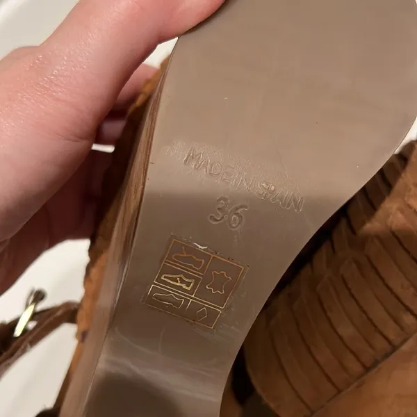 Windsor Smith chunky boho Platforms, suede leather, camel color, sz 6, TTS - Image 10