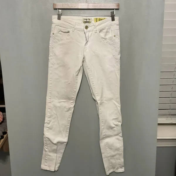 Indigo Rein Womens Skinny Jeans White Floral Embroidered Low Rise Size 3 - Image 2