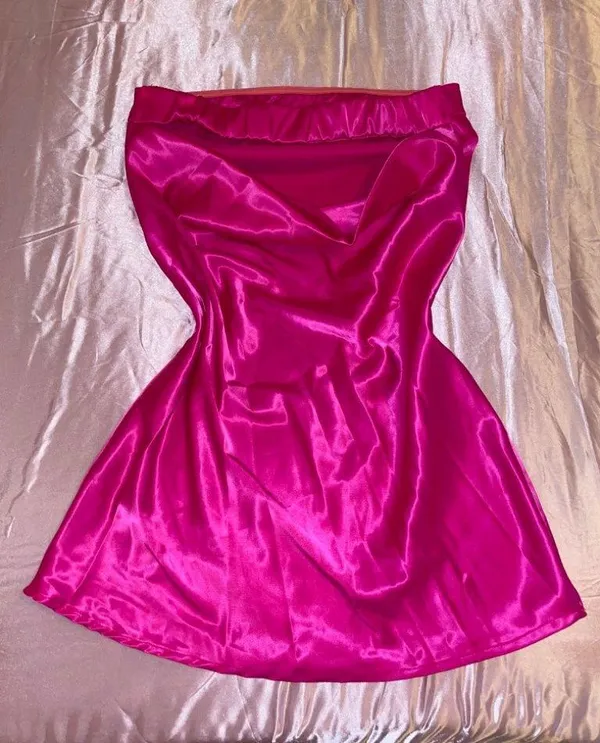 Strapless satin hot pink Dress - Image 4