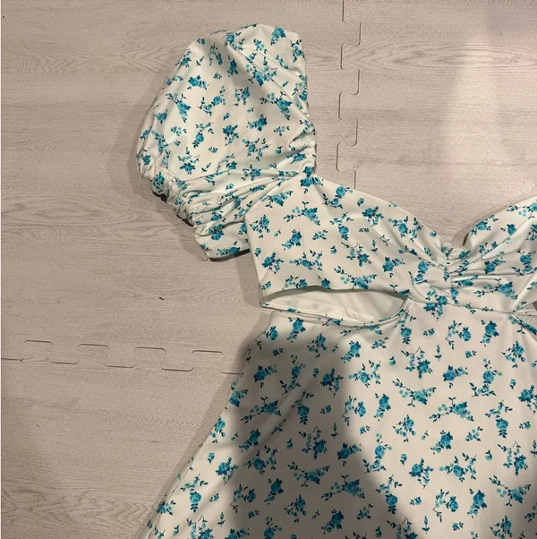 ZARA Blue Floral Cutout Puff Sleeve Summer Dress - Image 5