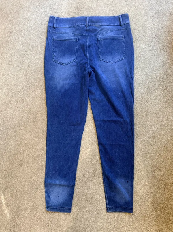 Halara Dark Medium Wash 3 Button Super Stretchy Skinny Jeans Size XL - Image 5