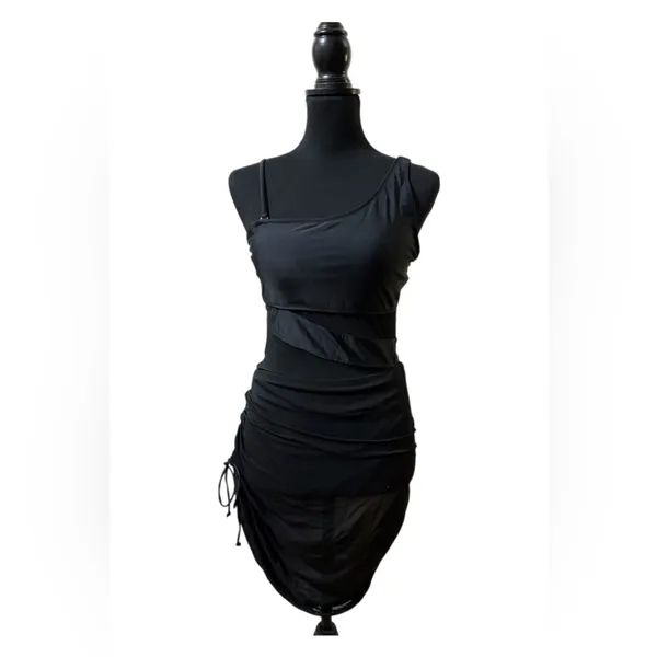 Black Asymmetrical Mesh Ruched Bodycon Dress - Image 3