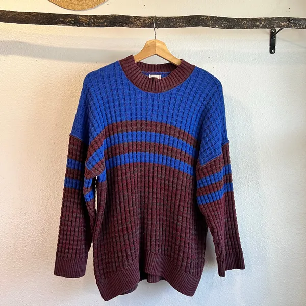 BDG Max Waffle Blue Burgundy Chunky Oversized Knit Sweater Size XS - Image 2