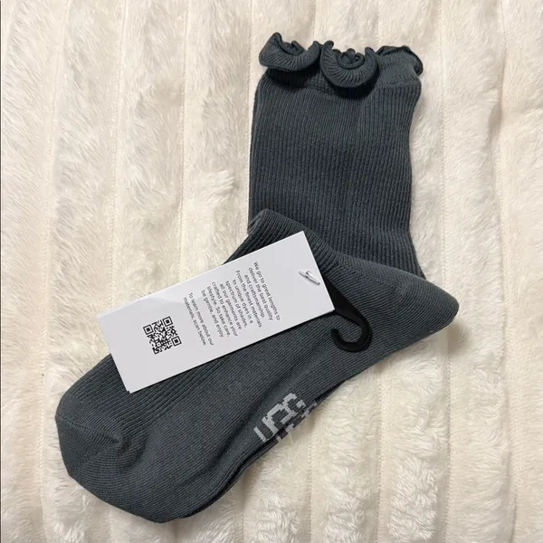 UGG Karsyn Lettuce Edge Socks - Image 4
