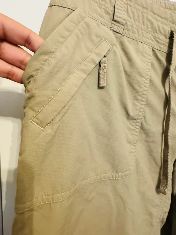 Cargo Pants Size 8 - Image 6