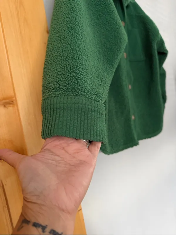 American Eagle AE Green Sherpa Corduroy Shacket Jacket Oversized Size Medium - Image 2