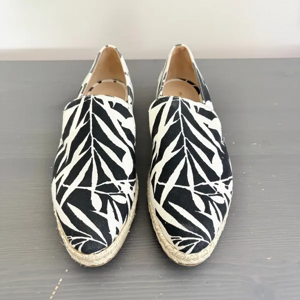 M.Gemi Espadrilles Agio 39.5 Black White Tropical Floral Print Slip On Loafers - Image 13