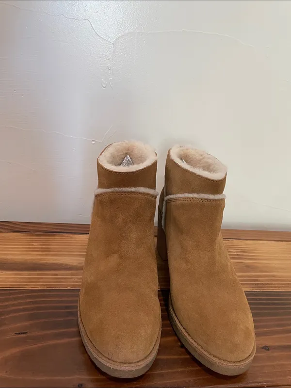UGG KASEN CHESTNUT BOOTS WOMEN’S SIZE 10 - Image 5