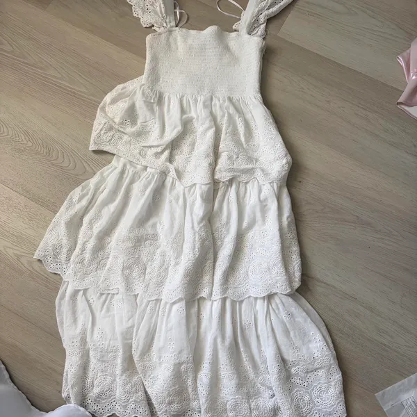 Lulus Blissful Elegance White Smocked Tiered Midi Dress. Size small - Image 3