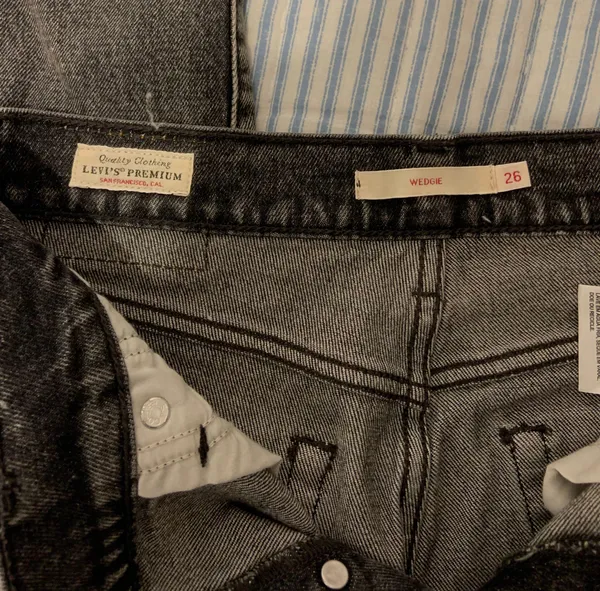 Levi's Wedgie Straight Black Jeans - Image 5