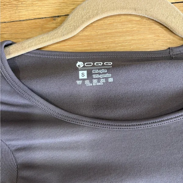 OQQ taupe Bodysuit - Image 3