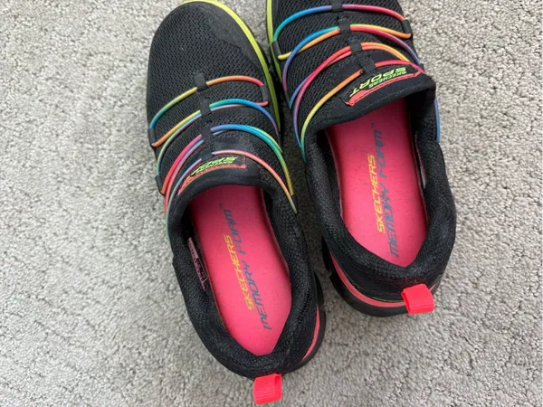 Skechers Synergy Loving Life Black Rainbow Memory Foam Sneakers Womens 6 - Image 8