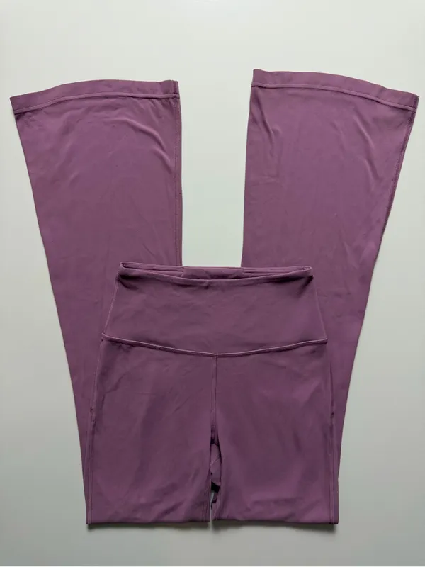Lululemon Groove Super-High-Rise Flared Pant Nulu, Size 4 - Image 8