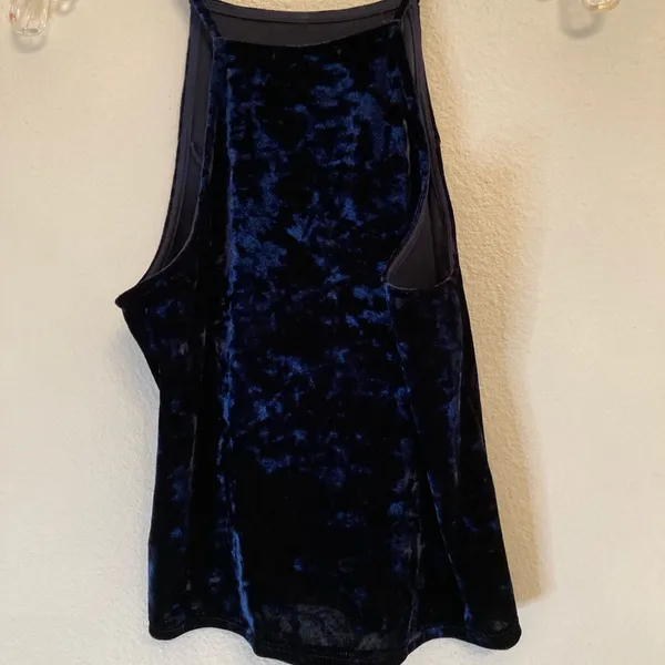 Soprano crushed velvet cami - Image 2