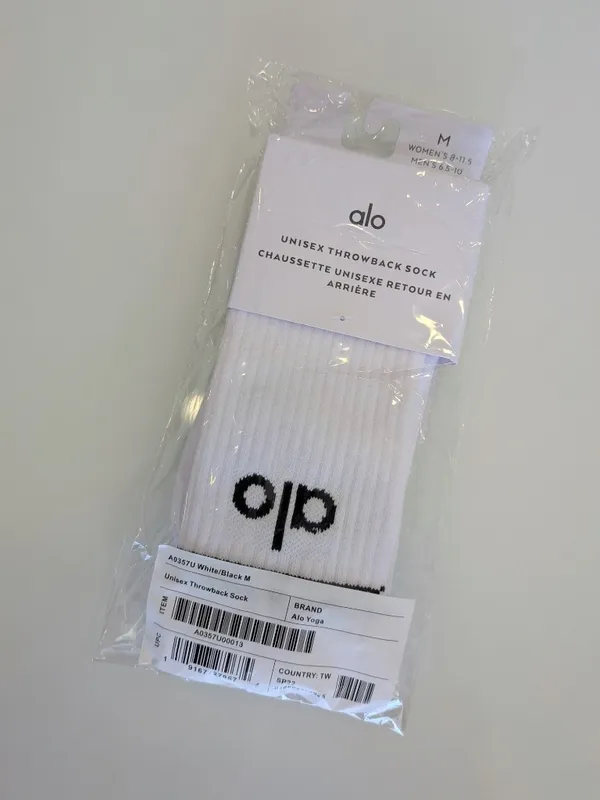 Alo Yoga Throwback Crew Socks Logo Striped White/Black Size M 1 Pair - Image 4