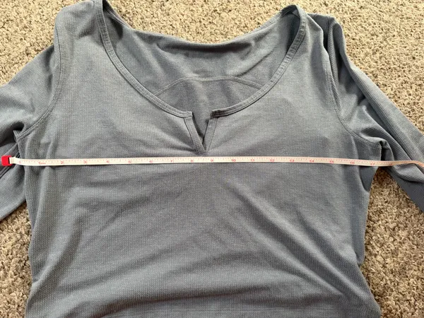 Lululemon Cropped Henley Long Sleeve - Image 5
