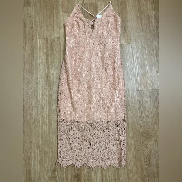 Bardot Nude Blush Lace Midi Dress - Image 3