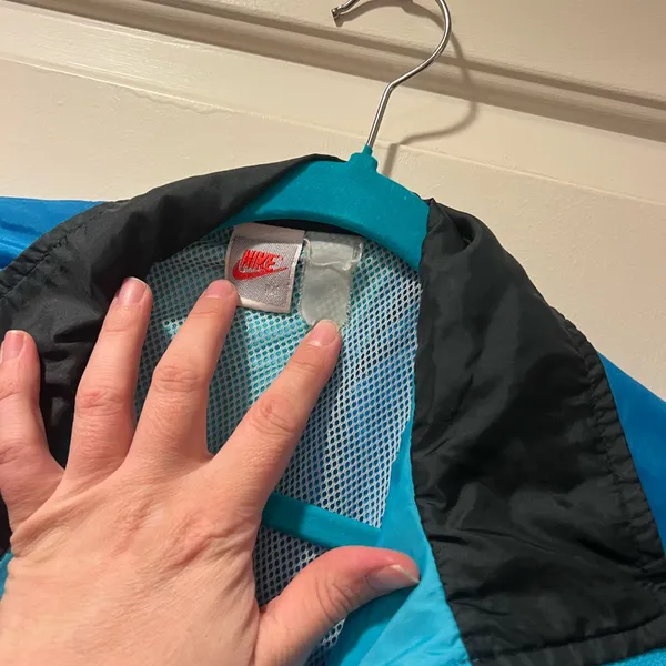 Nike Turquoise Black Windbreaker LG - Image 3
